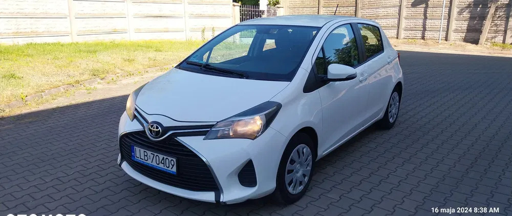 toyota Toyota Yaris cena 32900 przebieg: 241706, rok produkcji 2015 z Lubartów